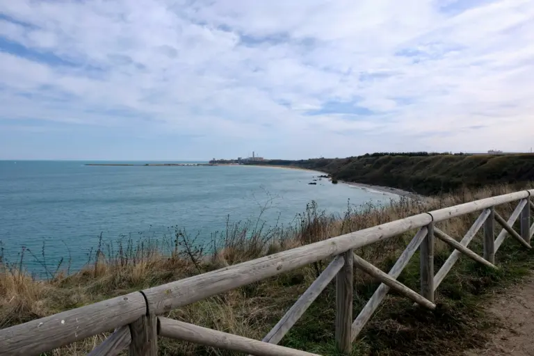 Bo vid kusten i Vasto